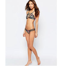 2017 Summer Women's Two Piece Of Swimsuit Print Bikini Swimwear Elastic Beachwear Bathing Suit #E0